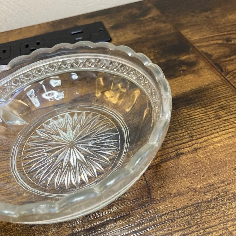 Pressed Glass Clear Handled Candy Dish Starburst Scalloped Rim